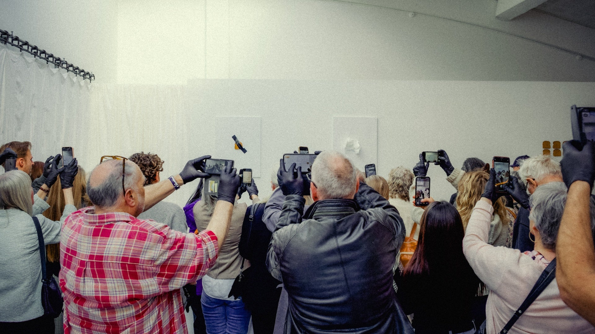 First art exhibition by Thomas Hanscomb titled "Art of the People"